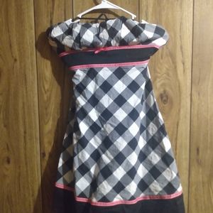Cute black and white checkered dress